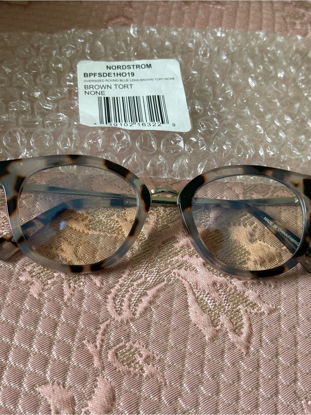 Nordstrom Brown Tortoise Round Women's Reading Glasses
